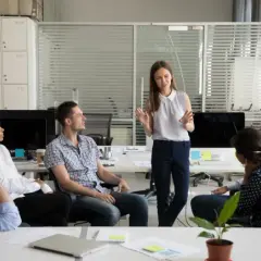 Czy kurs kwalifikacyjny naprawdę daje uprawnienia do nauczania?
