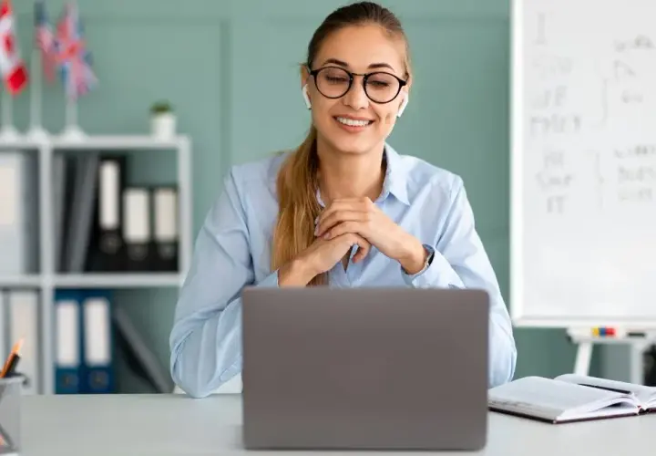 Program dofinansowania zakupu laptopa dla nauczyciela: Jak otrzymać?